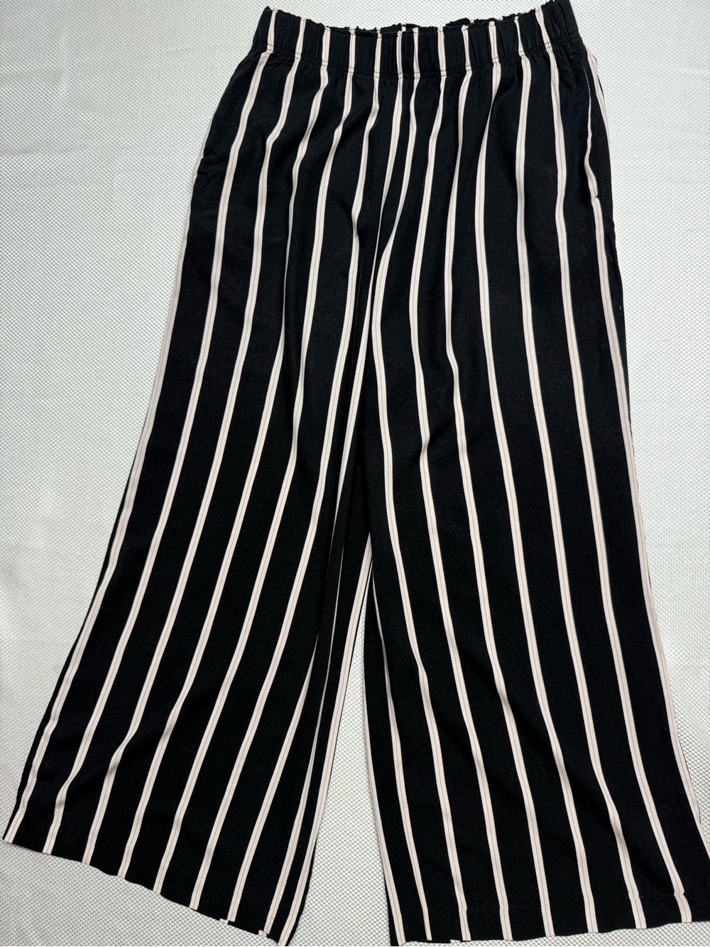 H&M Black and Cream Striped Wide-Leg Pants